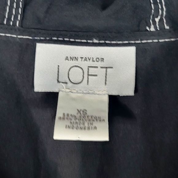 Loft Size Extra Small Black & White Contrast Stitch Hoodie - Picture 6 of 6